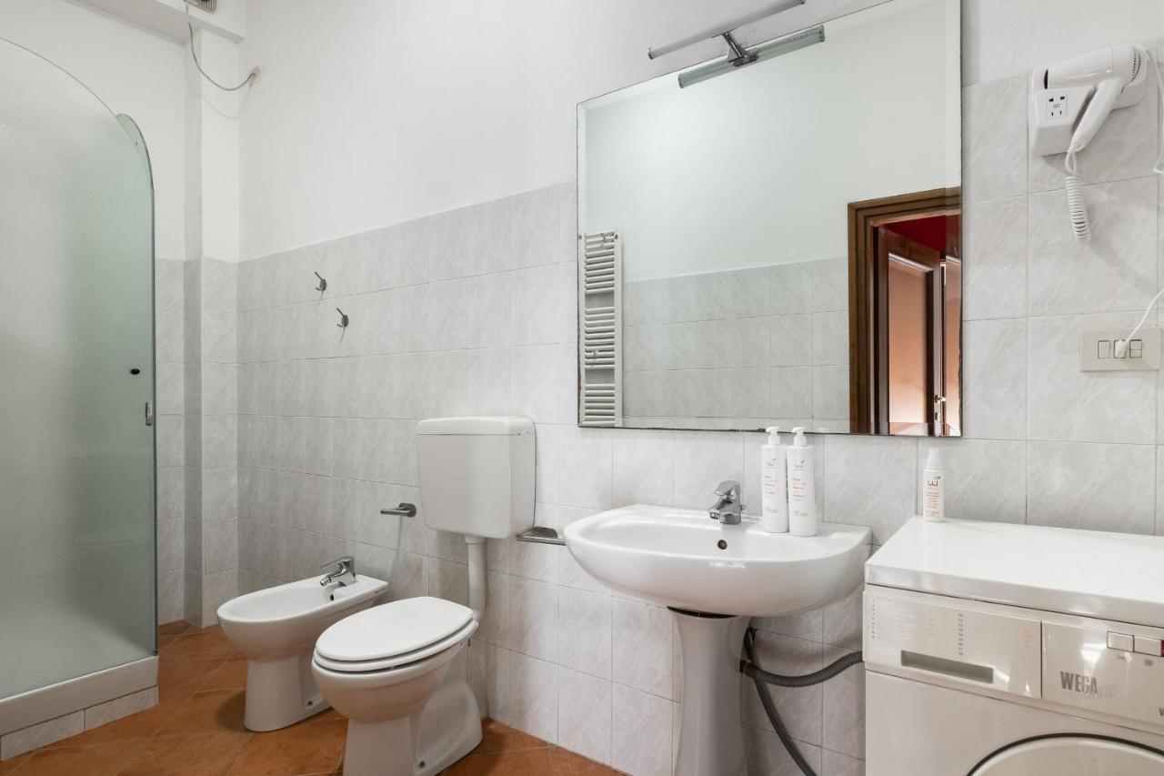 Giorgi Homes - Easy Apartment By Wonderful Italy Bolonia Exterior foto